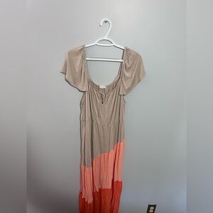 Woman’s Cloth & Portrait Dress Size XL